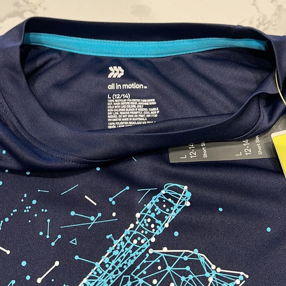 Boys YL Under Armor Tees - Picture 6 of 12